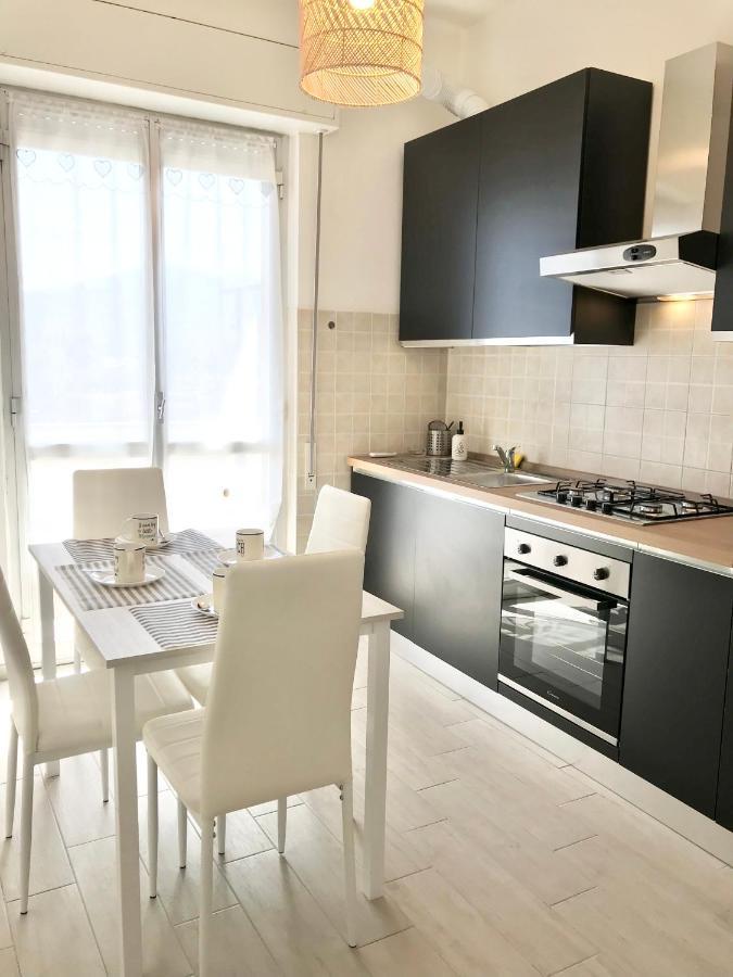 Ferienwohnung Casa Del Sole Savona Exterior foto
